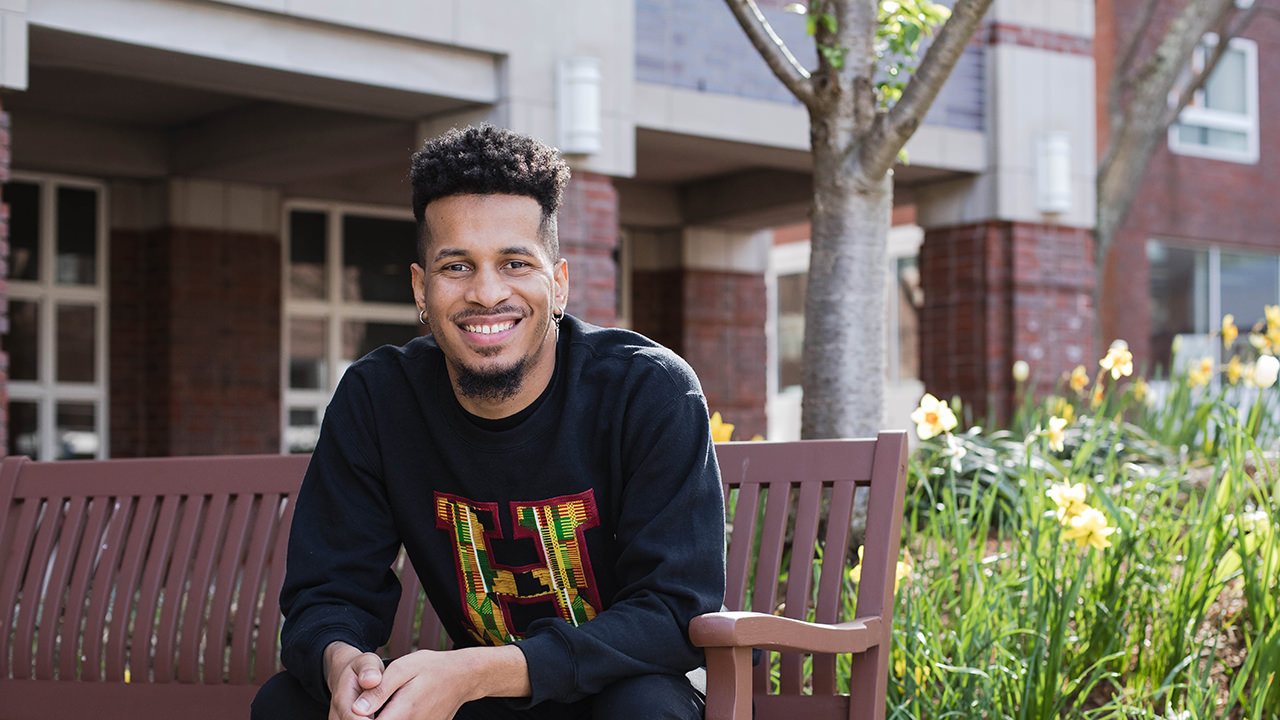 22_Commencement_Profile_Demarcus-Bell_Banner_1280x720